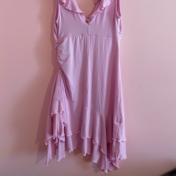 SOLD ๐ฆ NWT y2k pink handkerchief hem mini dress, size XS ๐ฌ - Picture 3 of 7